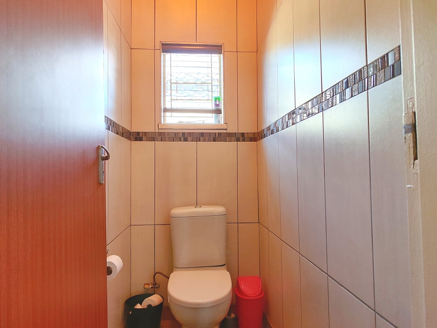 3 Bedroom Property for Sale in Meiringspark North West